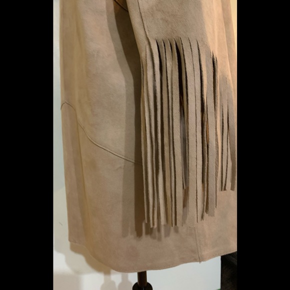 Zara faux suede fringe jacket - Picture 11 of 12